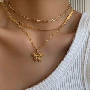 $5/FREE ADD ON | Layered Butterfly Necklace